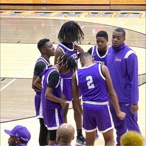 Meet your Posher, Julius